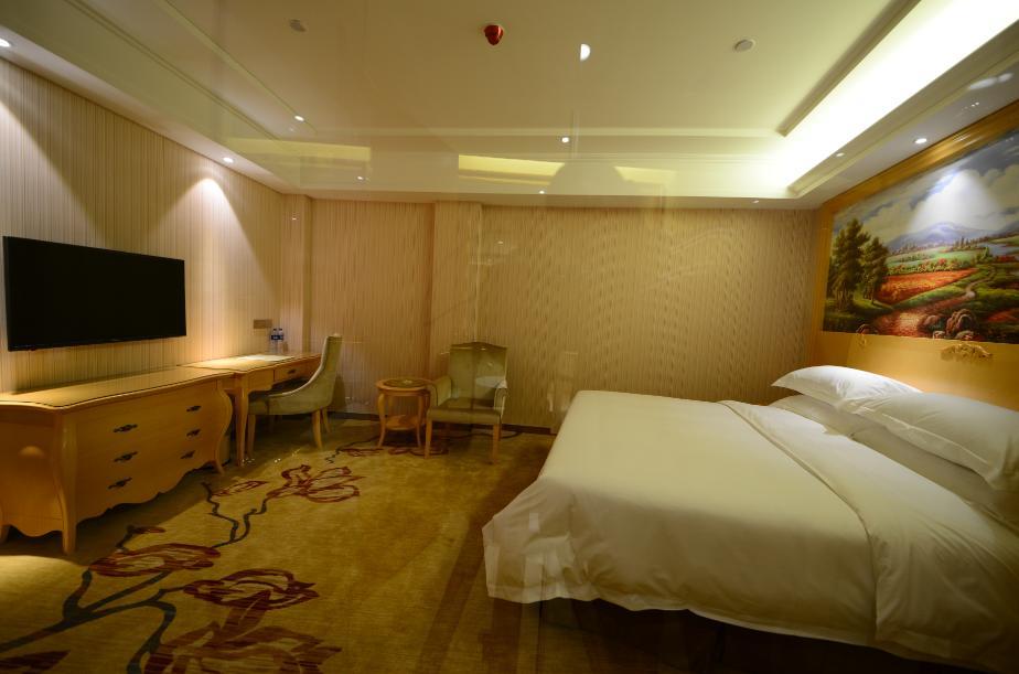 Vienna International Hotel Shajing Heyi Branch Thẩm Quyến Ngoại thất bức ảnh