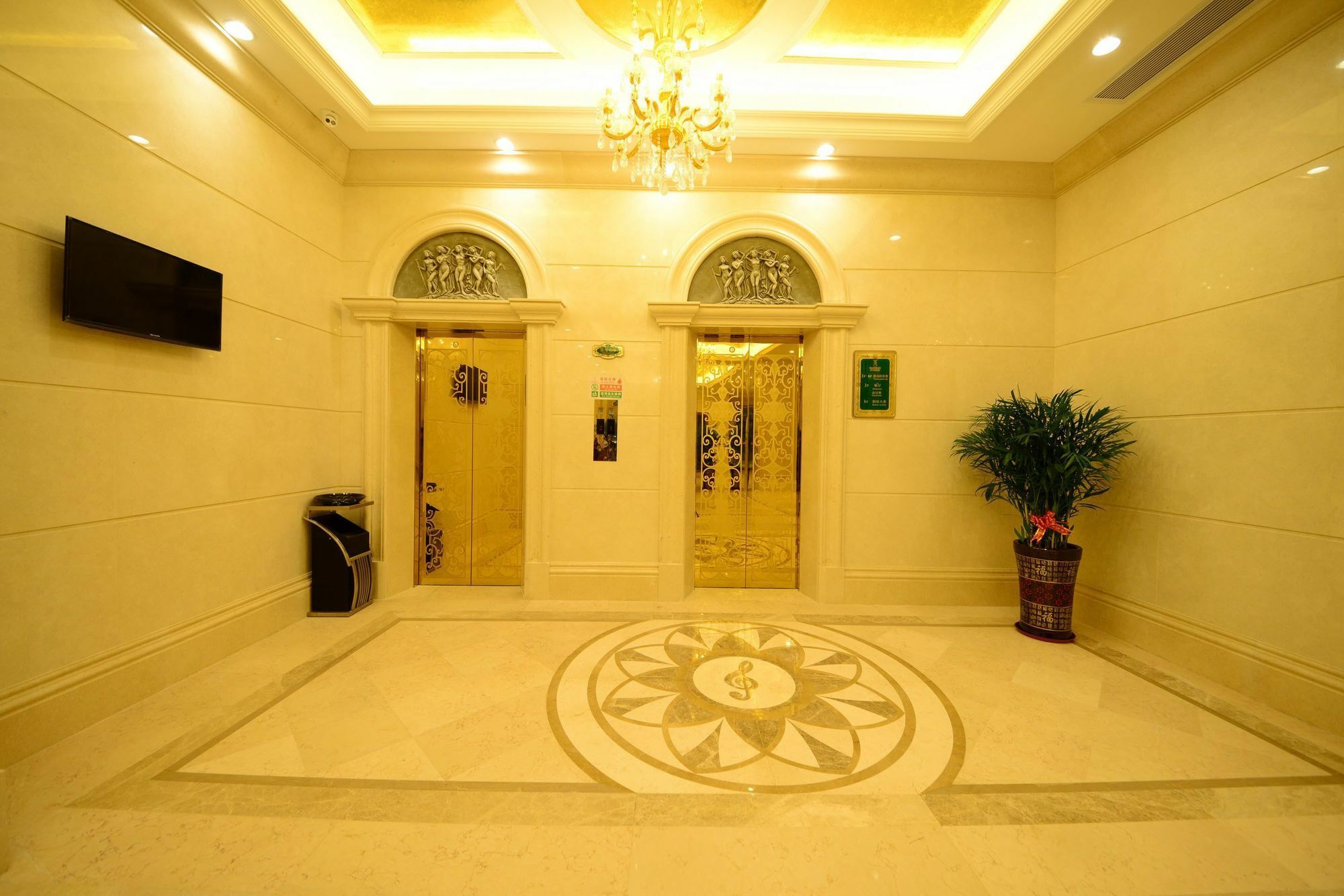 Vienna International Hotel Shajing Heyi Branch Thẩm Quyến Ngoại thất bức ảnh