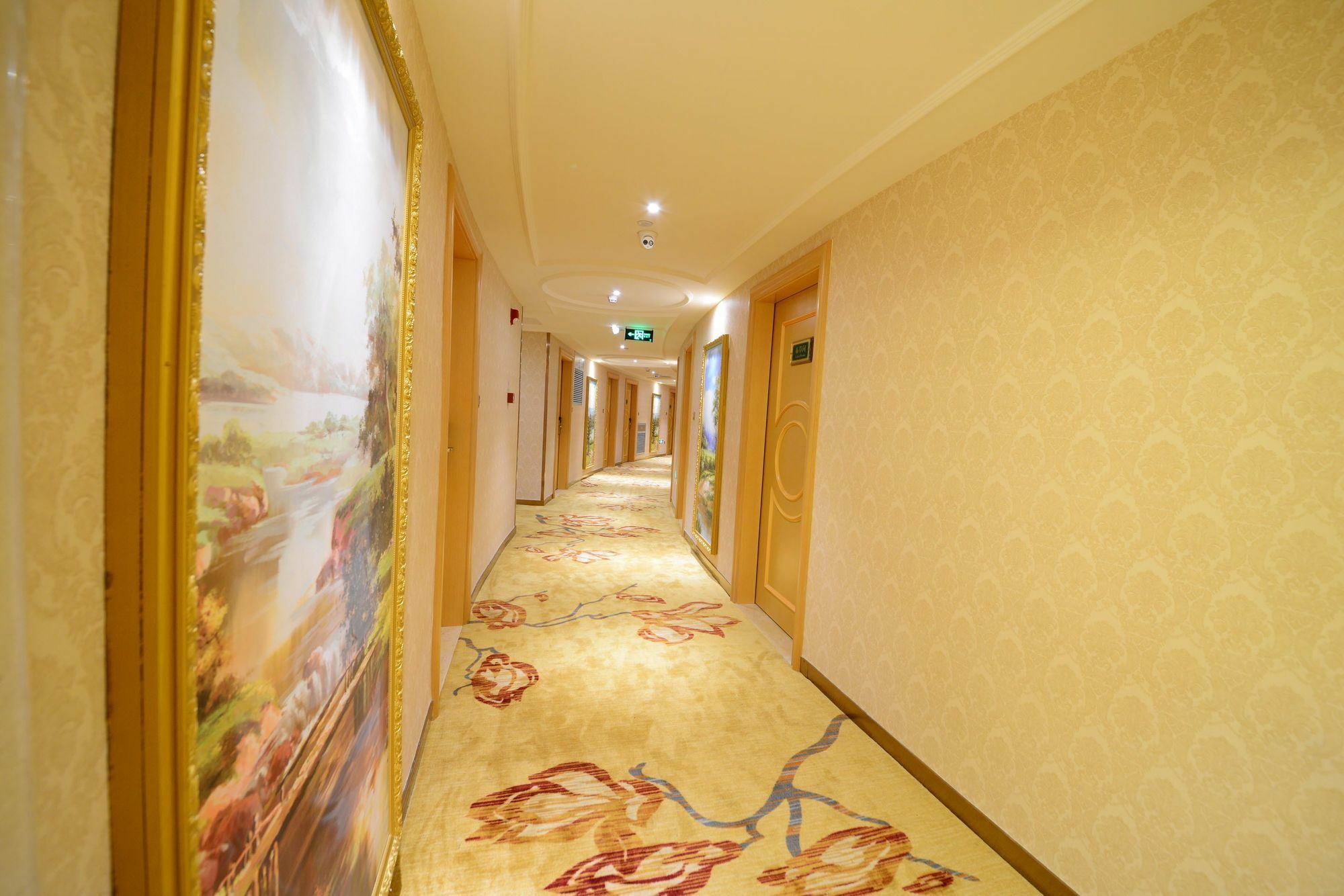 Vienna International Hotel Shajing Heyi Branch Thẩm Quyến Ngoại thất bức ảnh