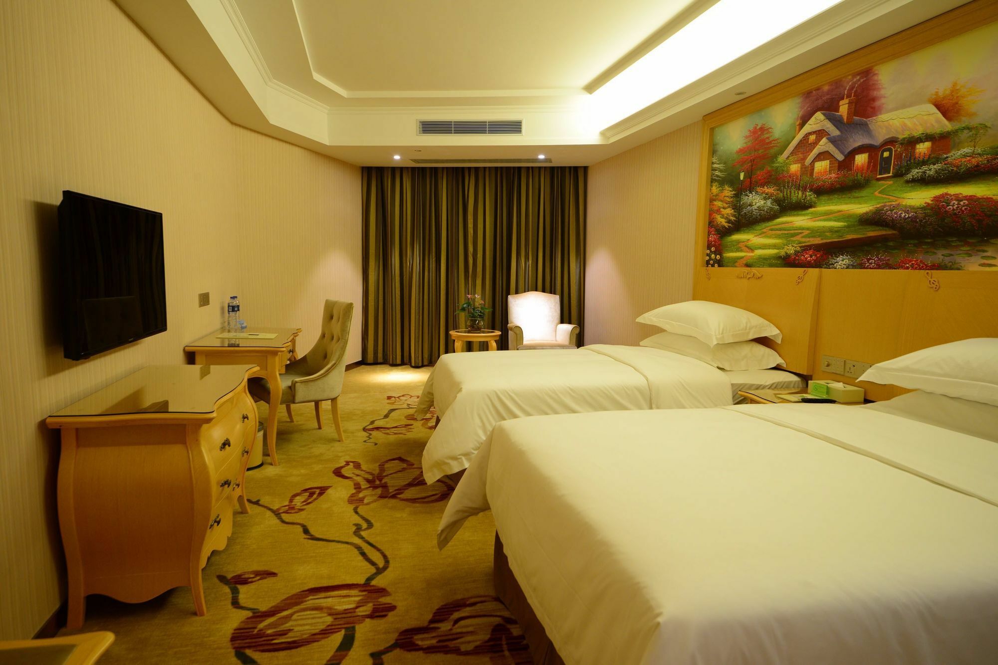 Vienna International Hotel Shajing Heyi Branch Thẩm Quyến Ngoại thất bức ảnh